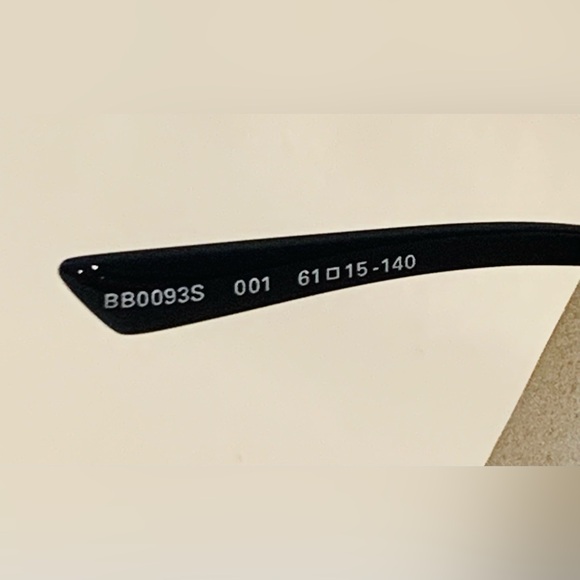 New Women’s Balenciaga Sunglasses - Picture 6 of 12